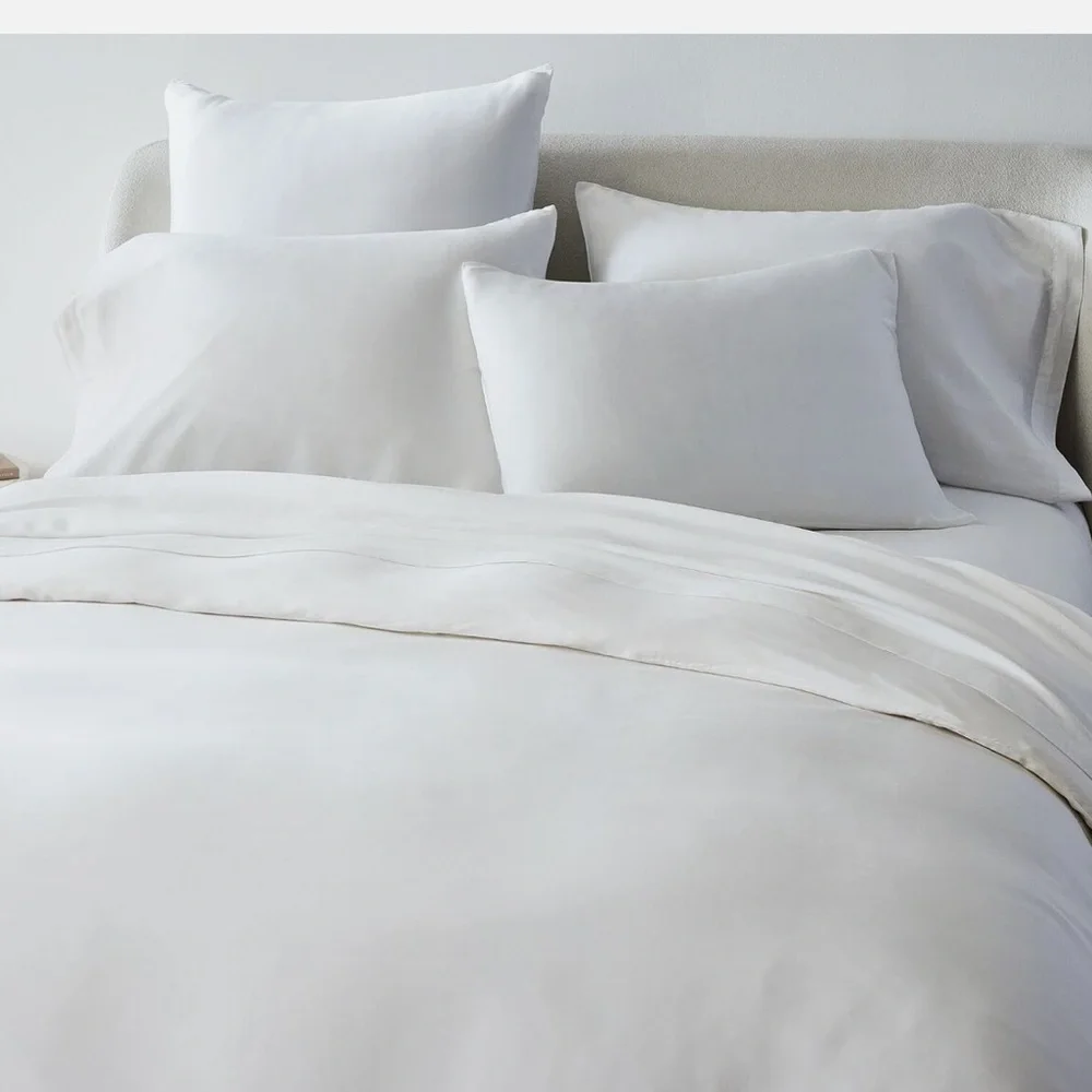 West Elm Silky TENCEL & Cotton Matelasse Duvet Cover NWT White